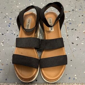 Steve Madden Black Elastic Strap Platform Sandals with Tan Footbed